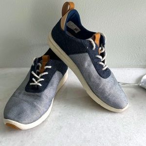TOMS Shoes
